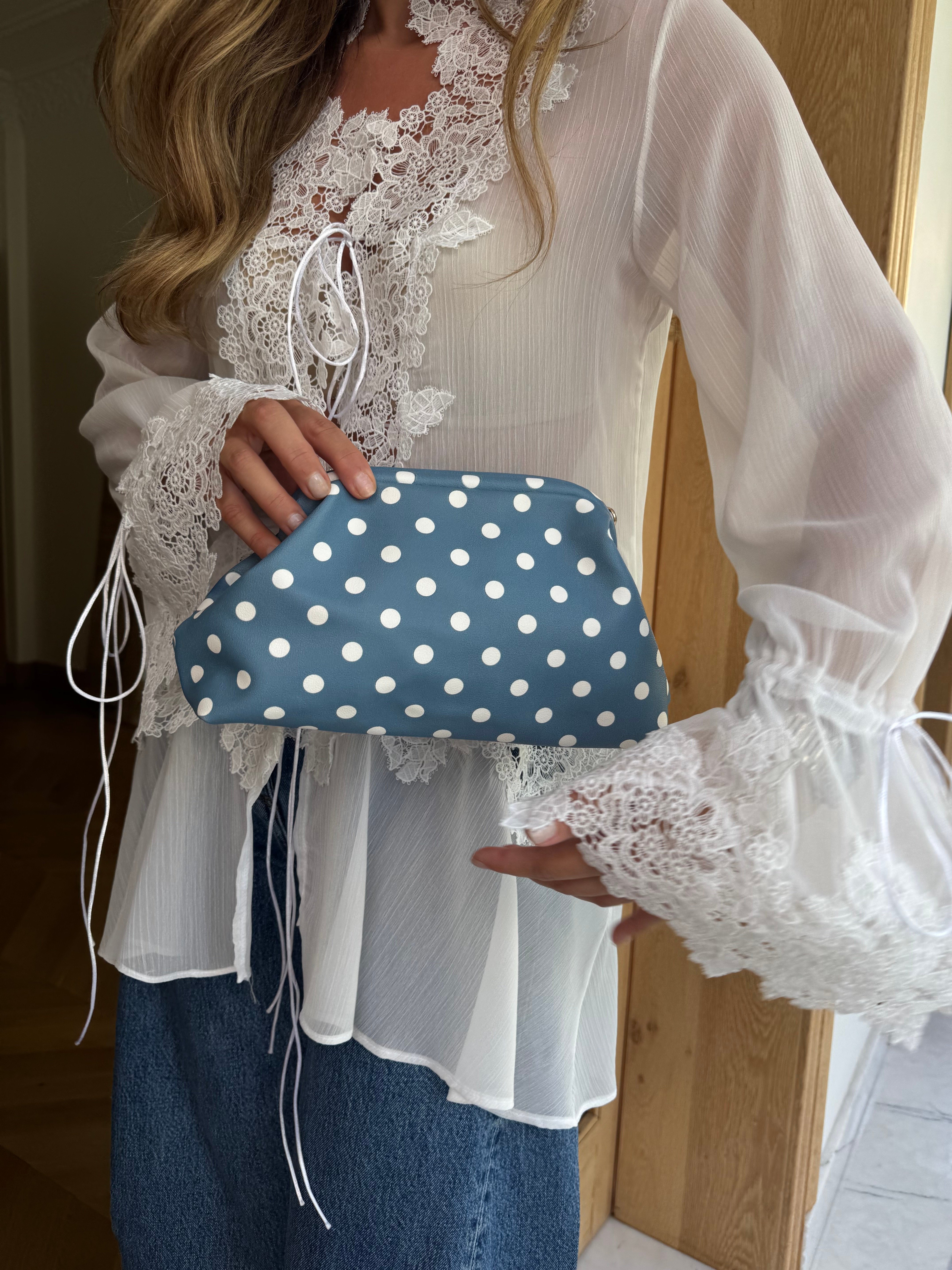 Burslu Clutch Mini Çanta Beyaz Puantiyeli Mavi