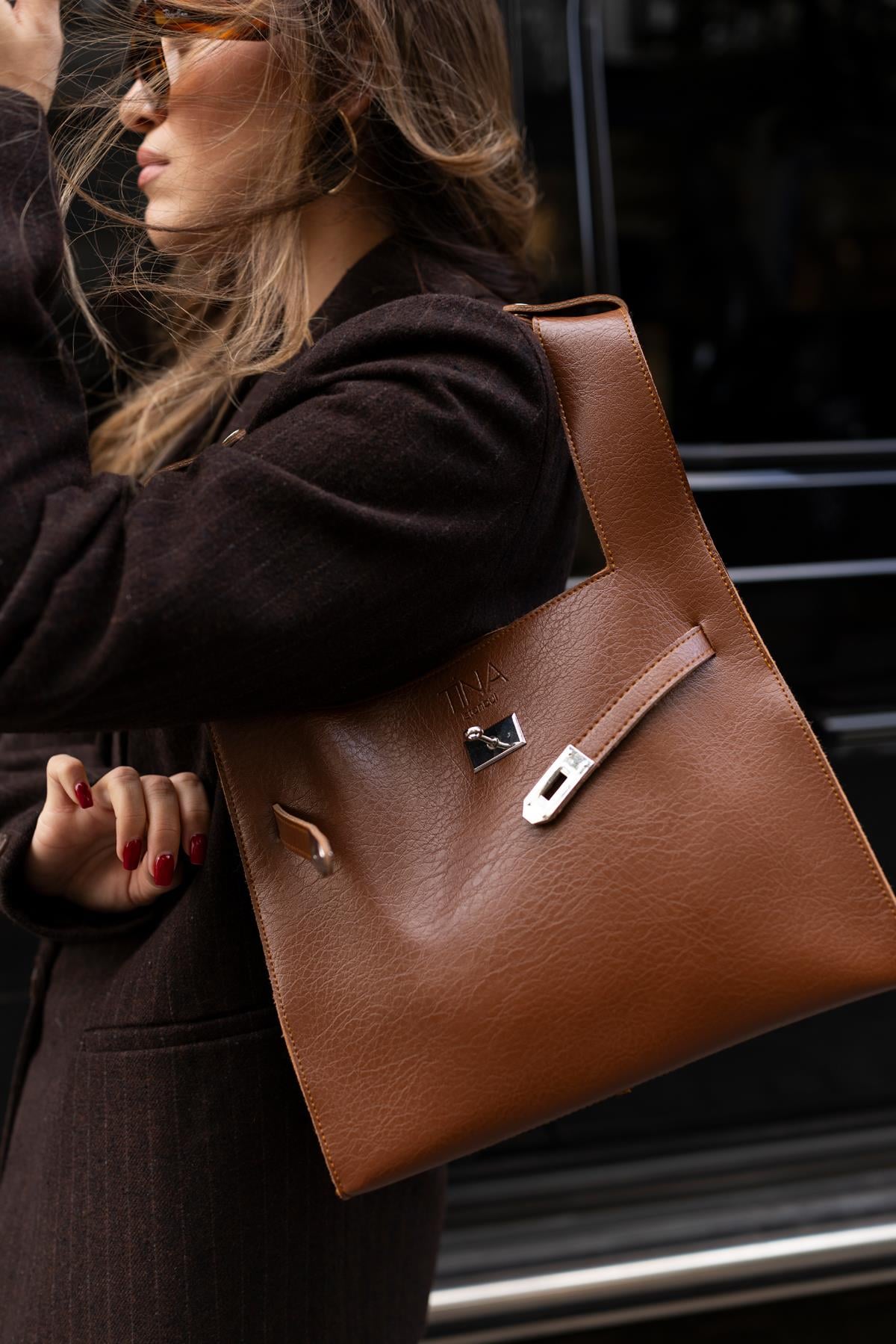 Shopper Bag Kemer Aksesuarlı Omuz Çantası Taba
