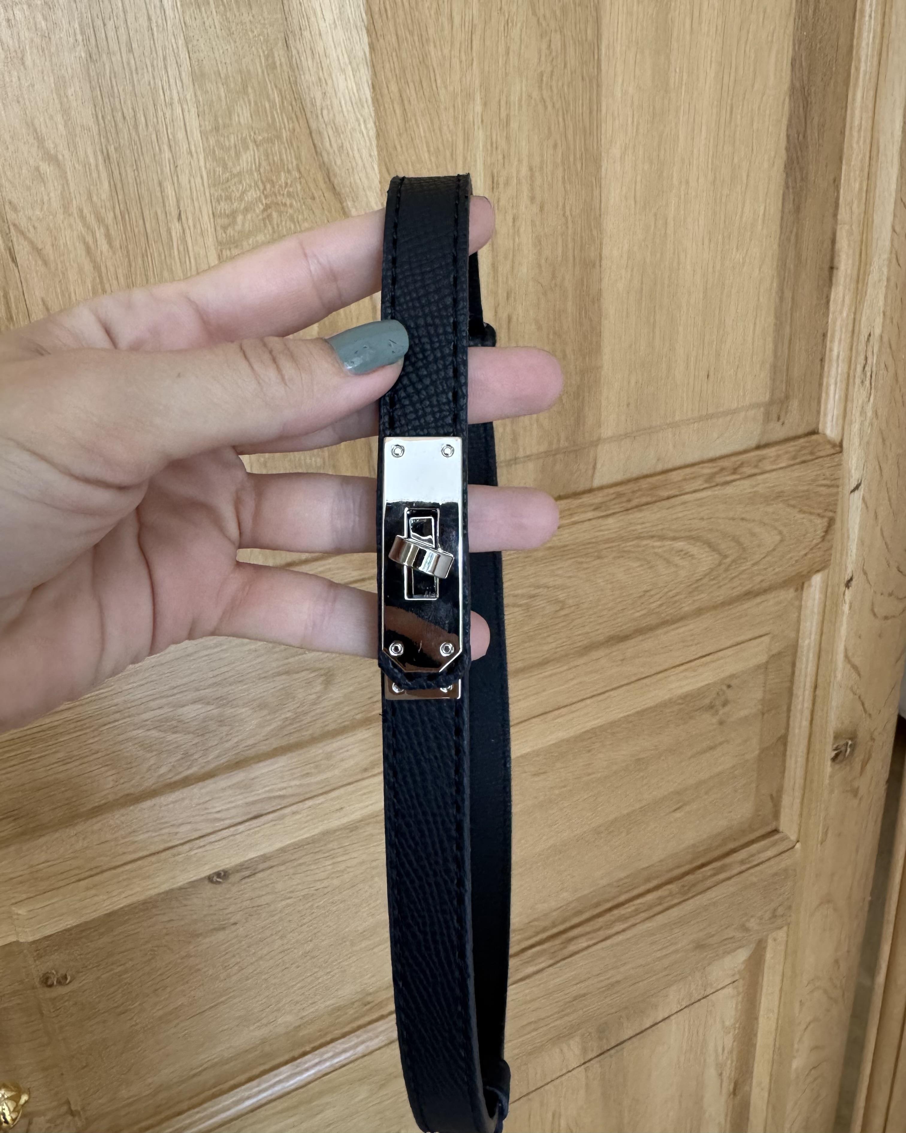 Silver Kilit Tokalı Dikişli Kemer 2cm Siyah