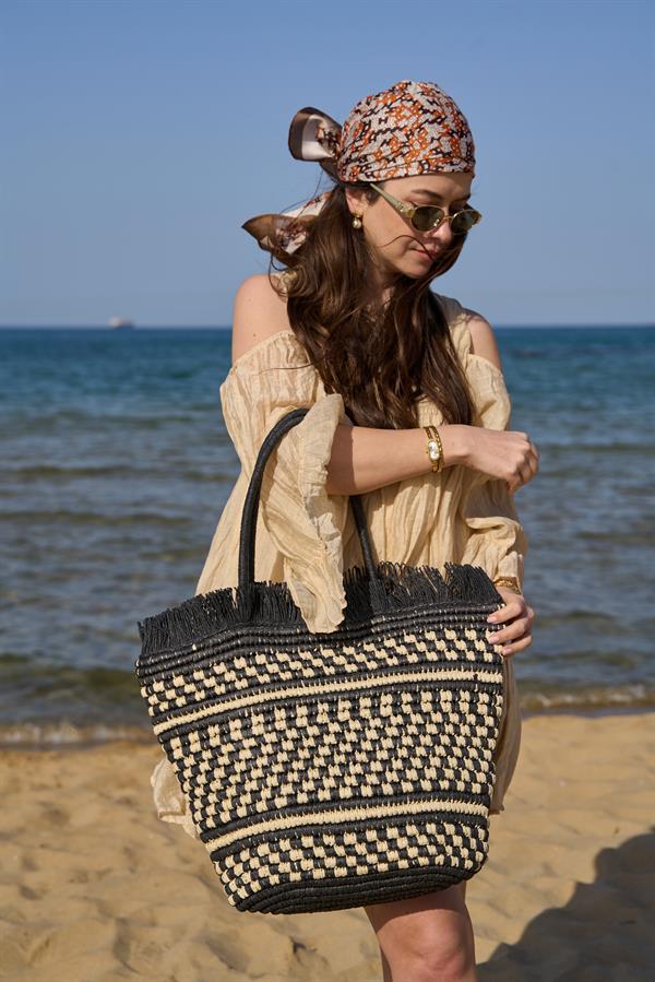 Oversize Dama Desenli Hasır Çanta Siyah