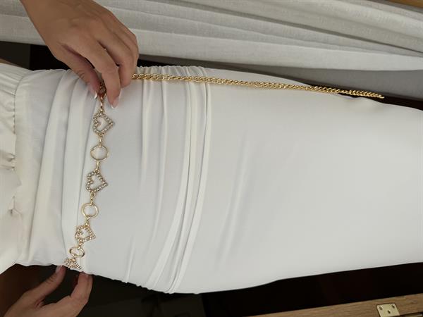 Taş İşlemeli Kalpli Metal Kemer Gold
