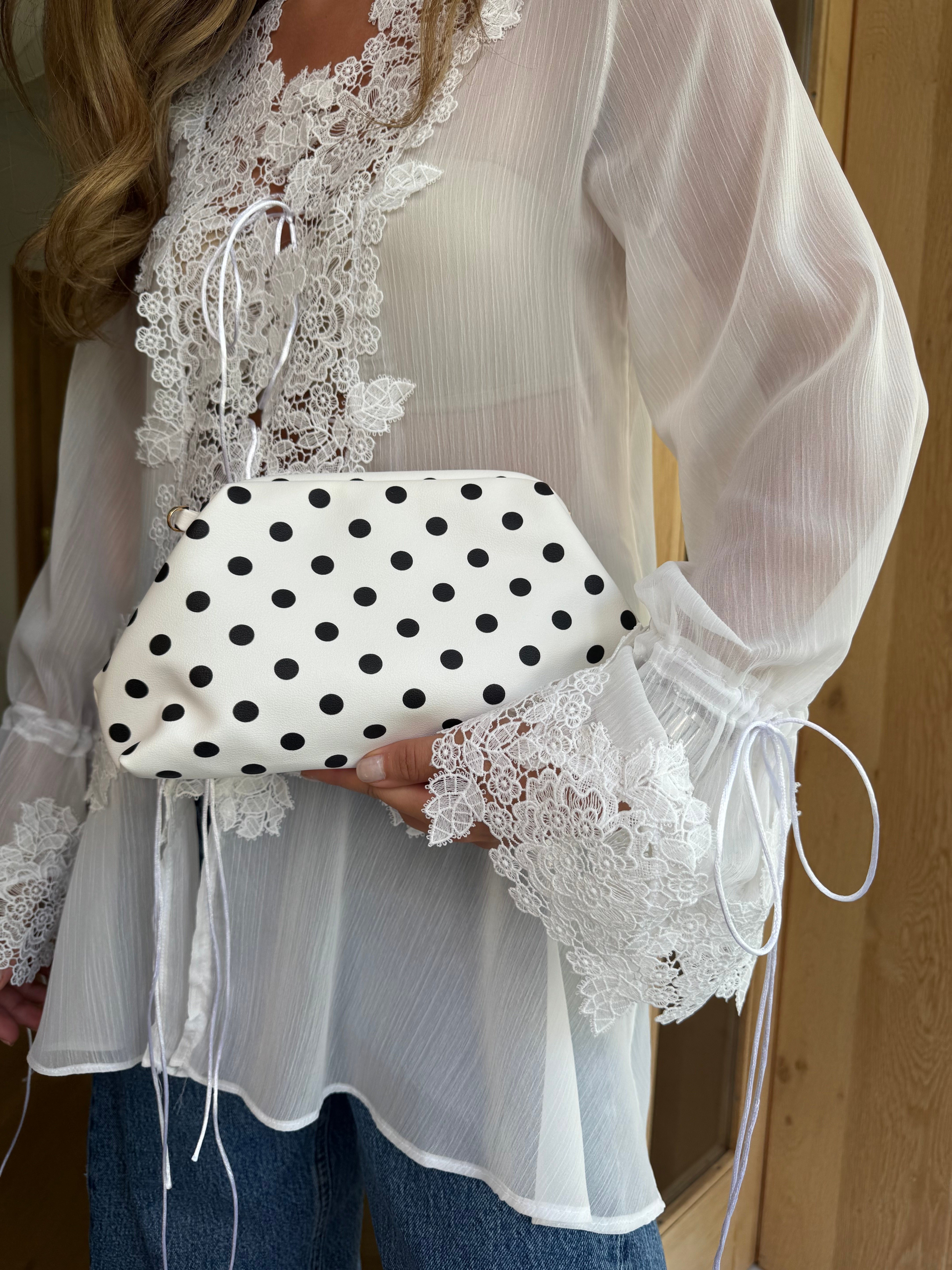 Burslu Clutch Mini Çanta Siyah Puantiyeli Beyaz