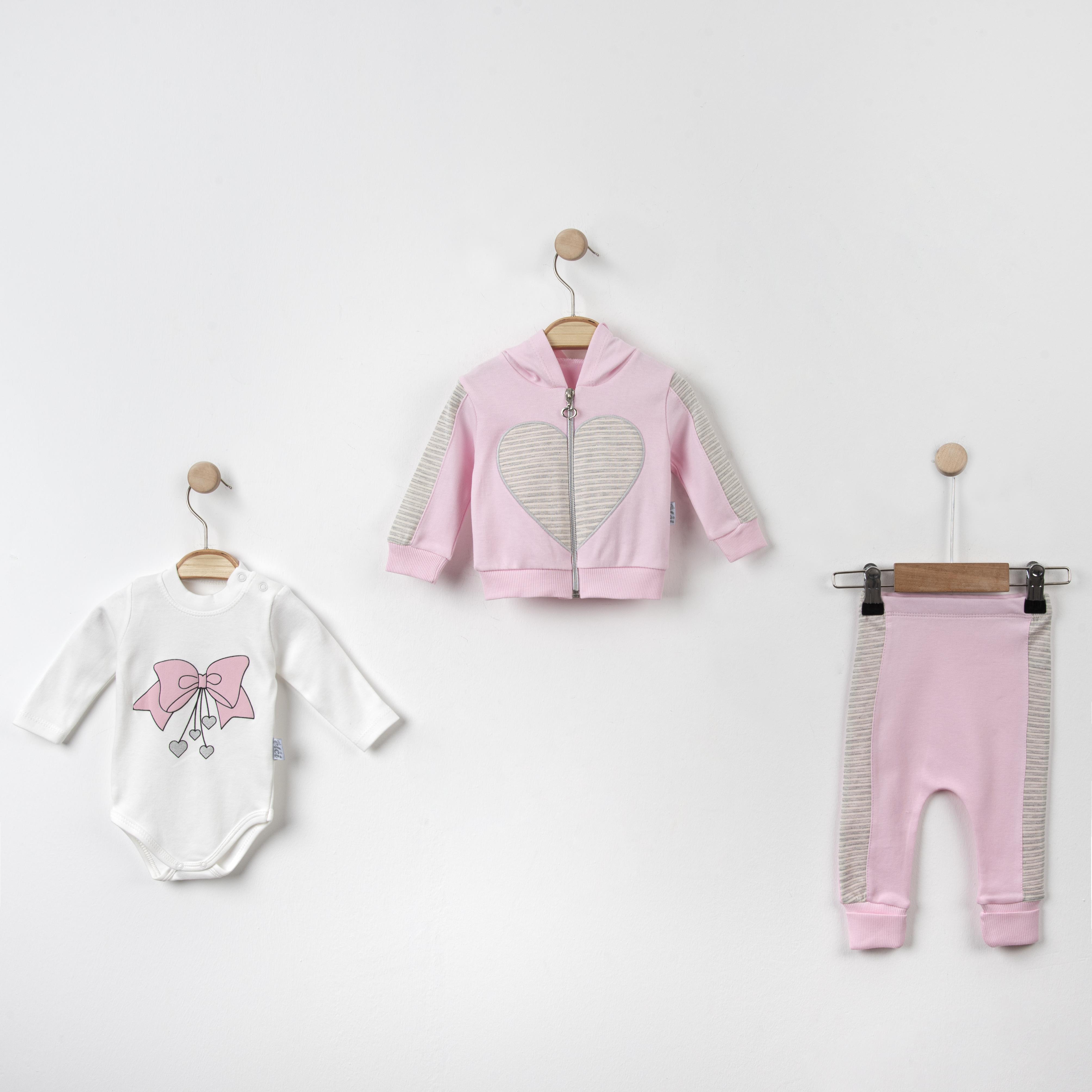Bebek Kalp Figürlü Kapüşonlu Hırkalı Üçlü Takım
