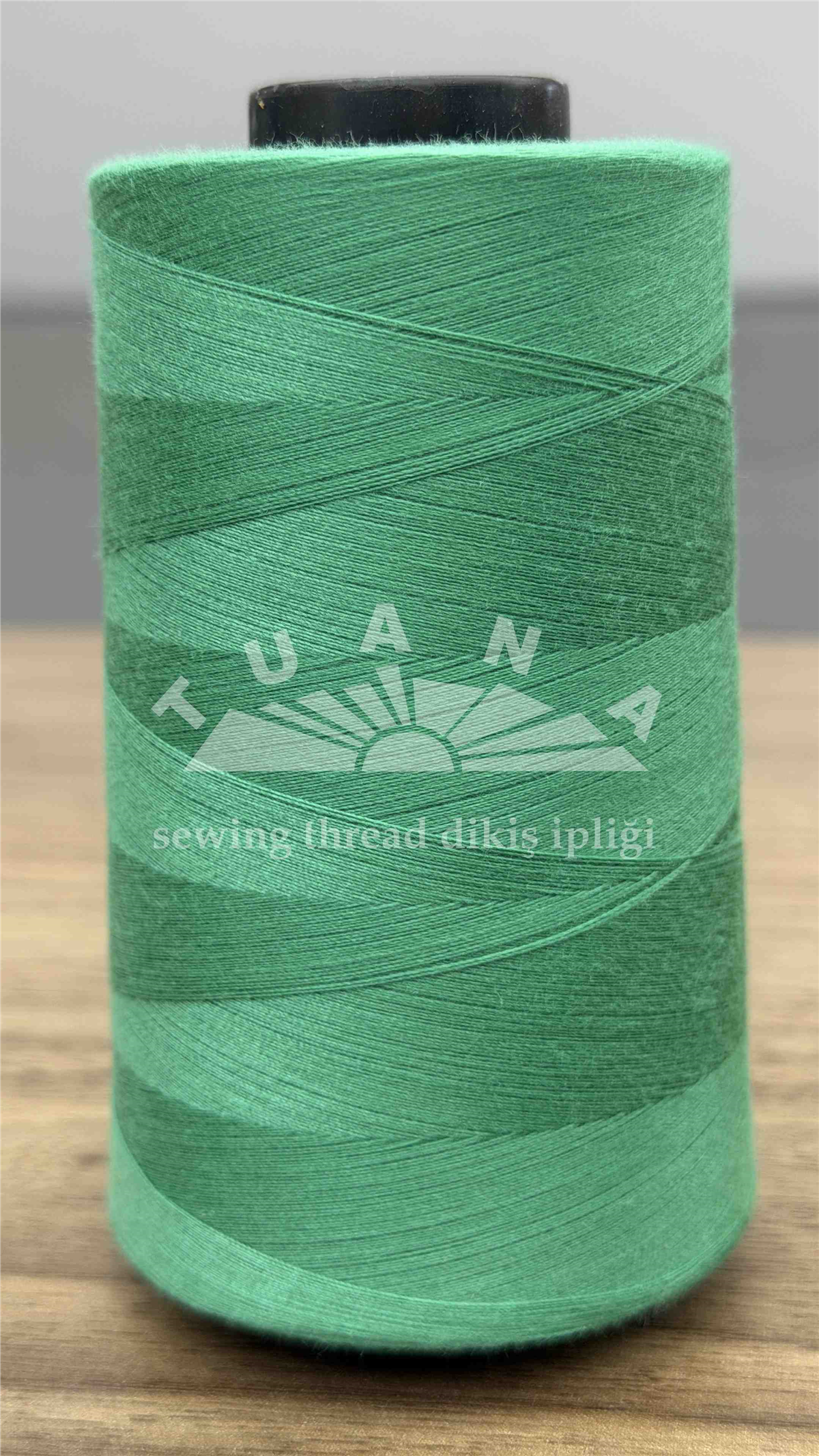 Tuana 120 Numara 302 Renkli Polyester Dikiş İpliği