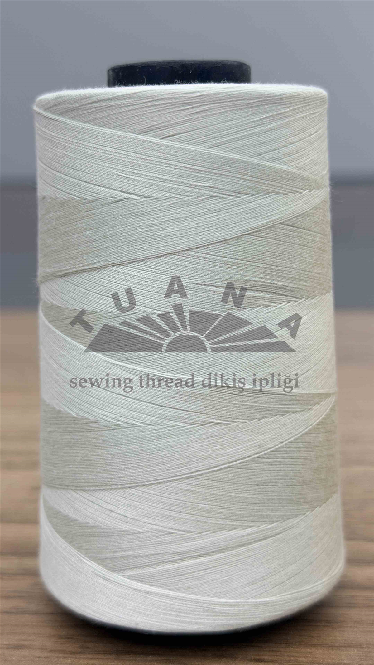 Tuana 120 Numara 600 Renkli Polyester Dikiş İpliği