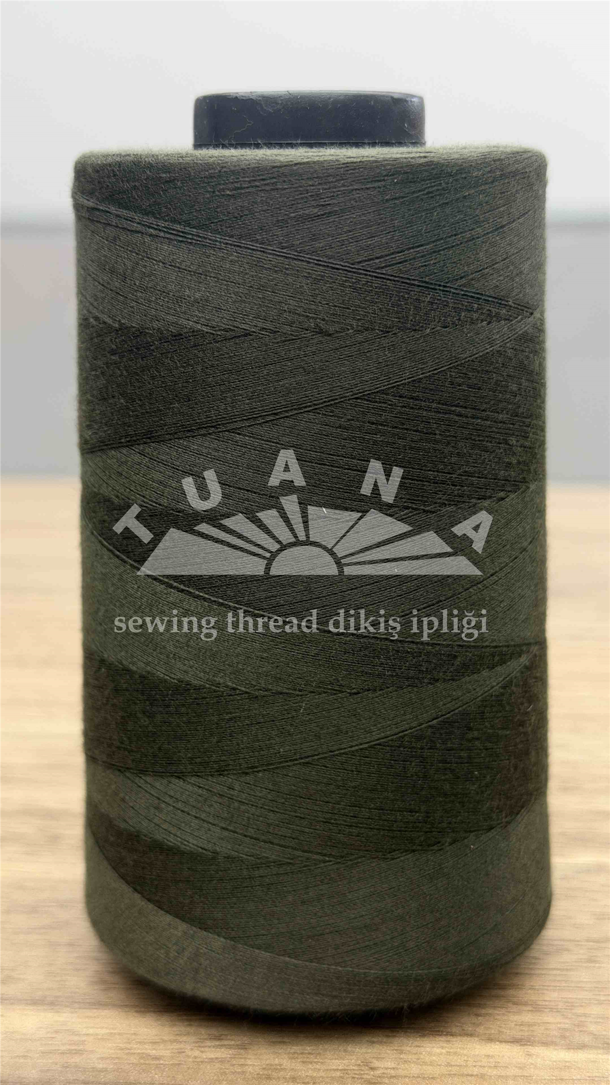 Tuana 120 Numara 647 Renkli Polyester Dikiş İpliği