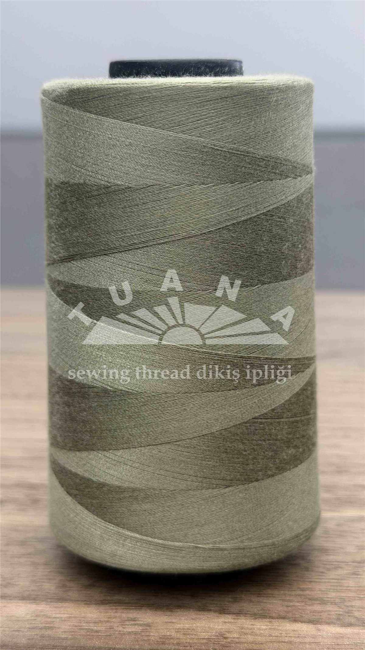 Tuana 120 Numara 660 Renkli Polyester Dikiş İpliği