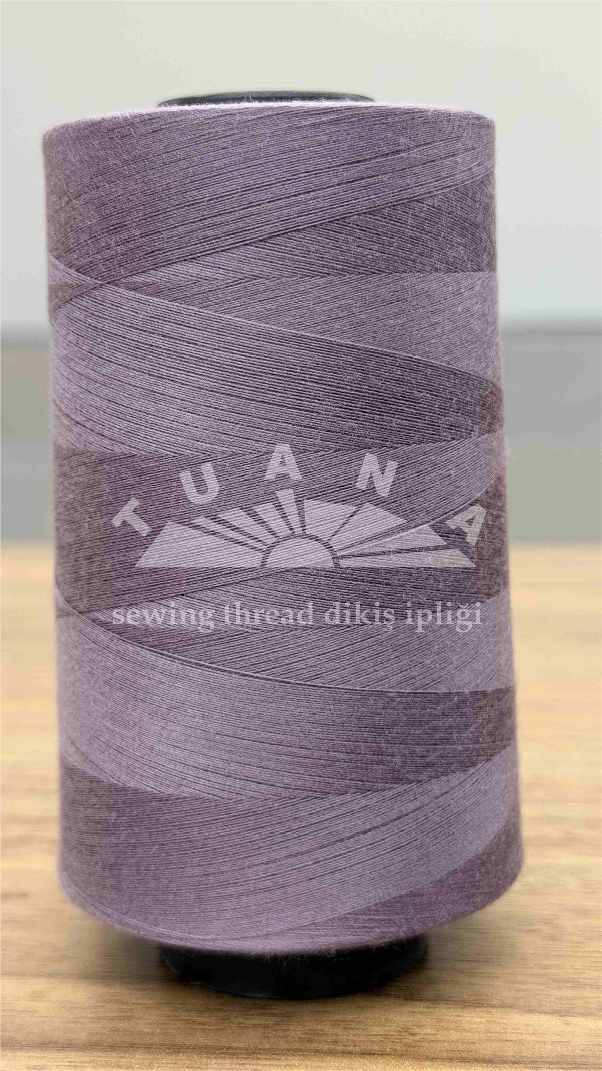 Tuana 120 Numara 680 Renkli Polyester Dikiş İpliği