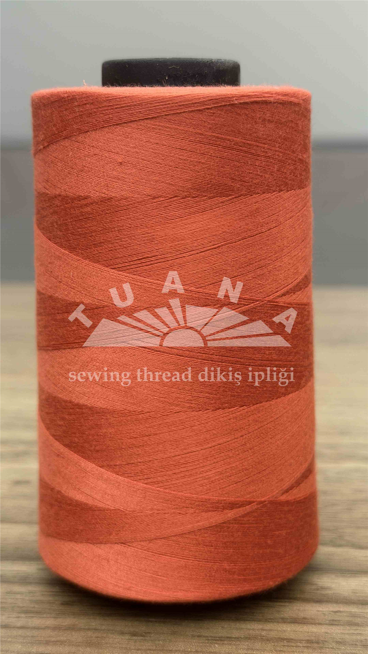 Tuana 120 Numara 744 Renkli Polyester Dikiş İpliği