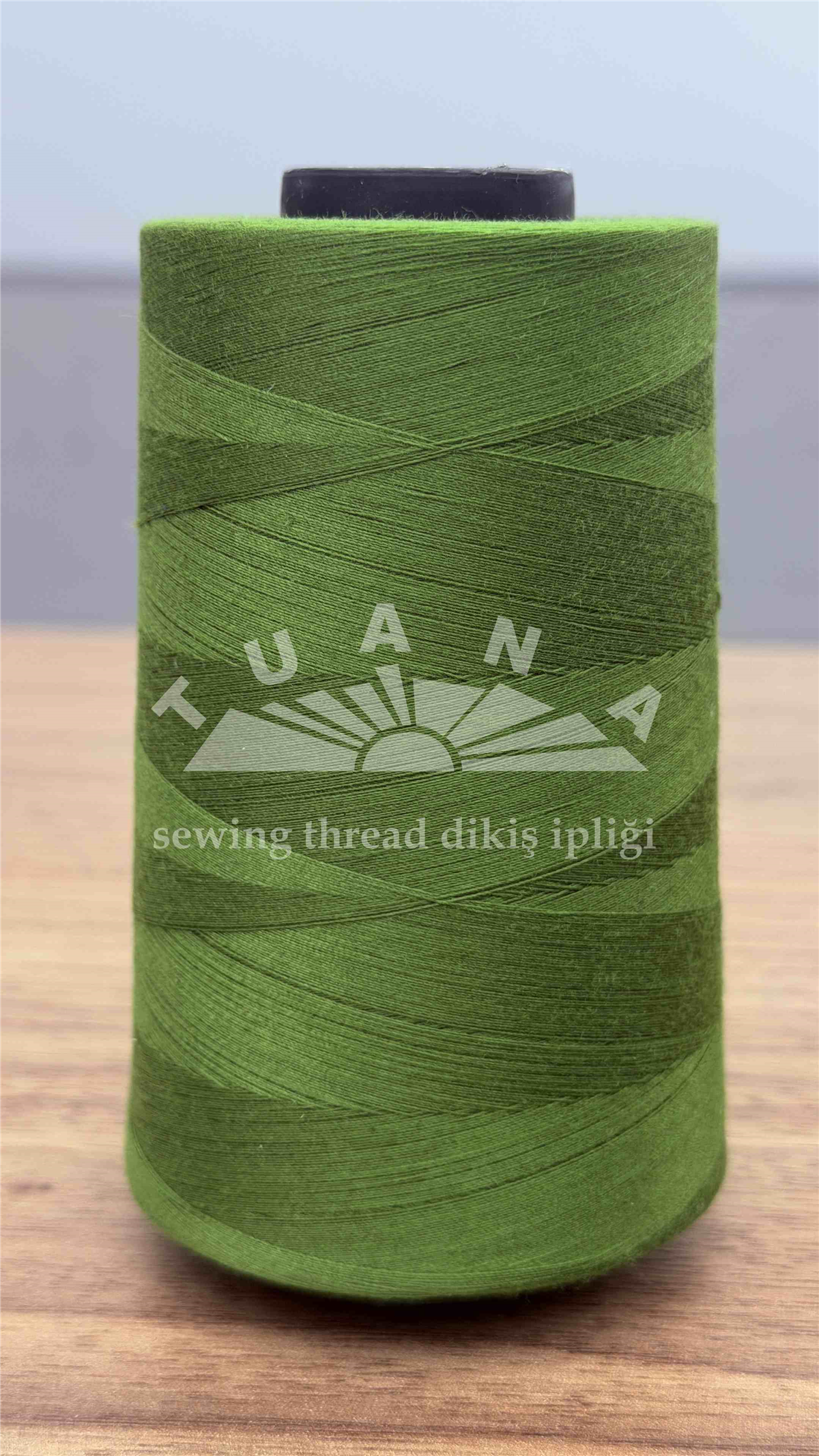 Tuana 120 Numara 810 Renkli Polyester Dikiş İpliği