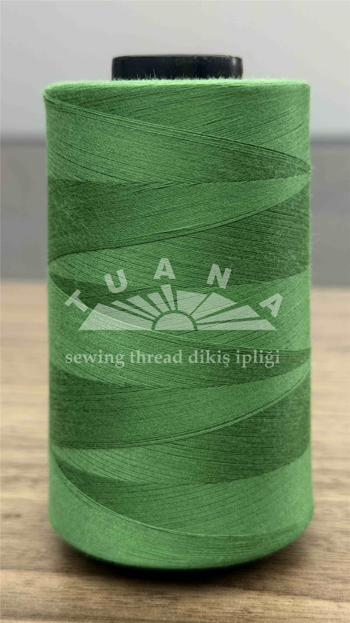 Tuana 120 Numara 815 Renkli Polyester Dikiş İpliği