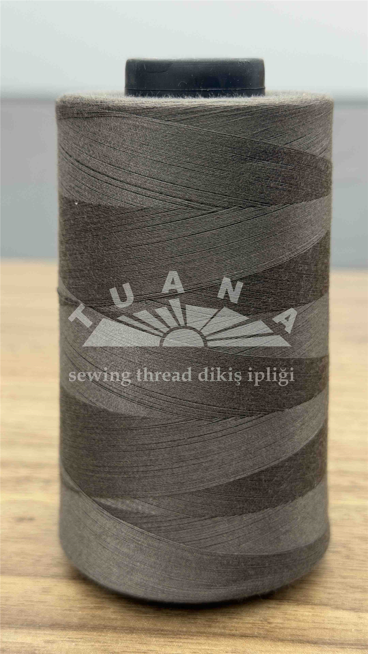 Tuana 120 Numara 926 Renkli Polyester Dikiş İpliği