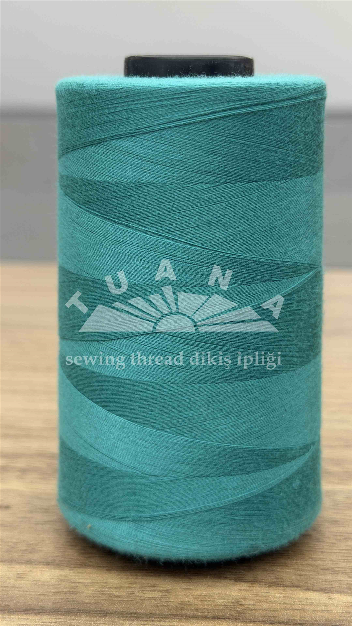 Tuana 120 Numara 931 Renkli Polyester Dikiş İpliği