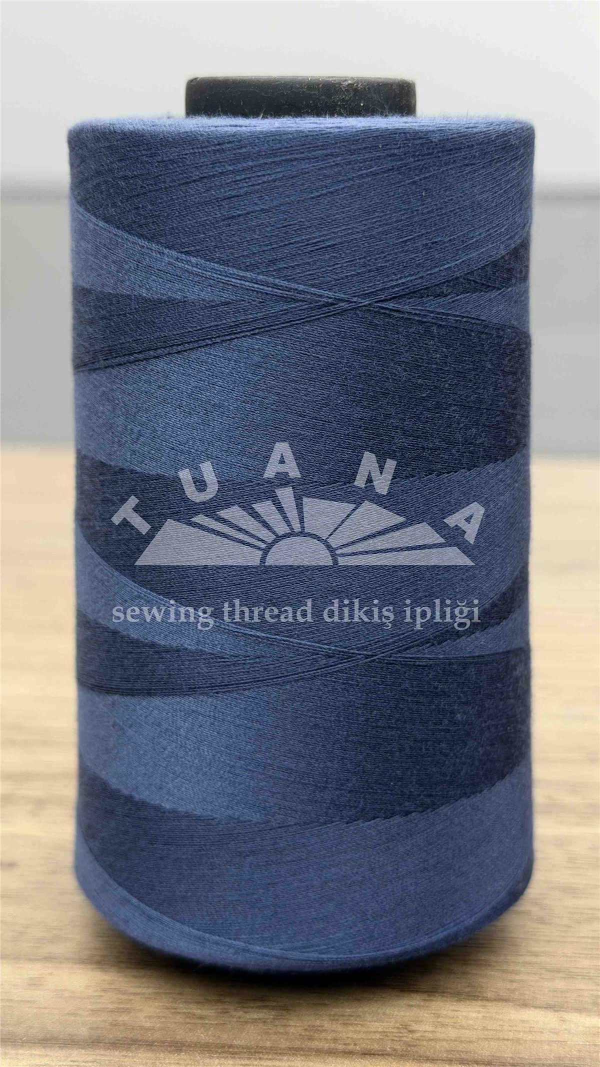Tuana 120 Numara 942 Renkli Polyester Dikiş İpliği
