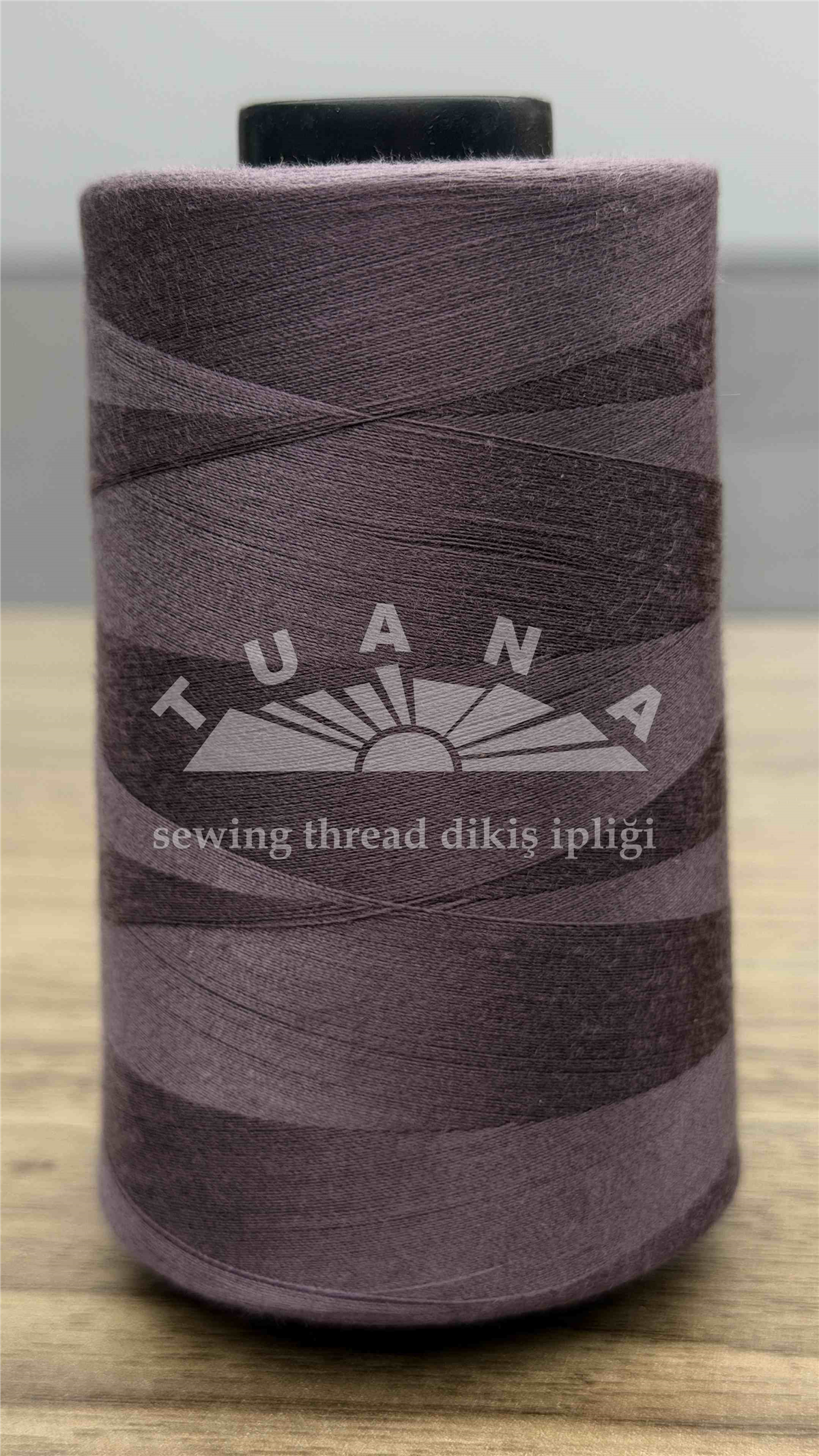 Tuana 120 Numara 945 Renkli Polyester Dikiş İpliği