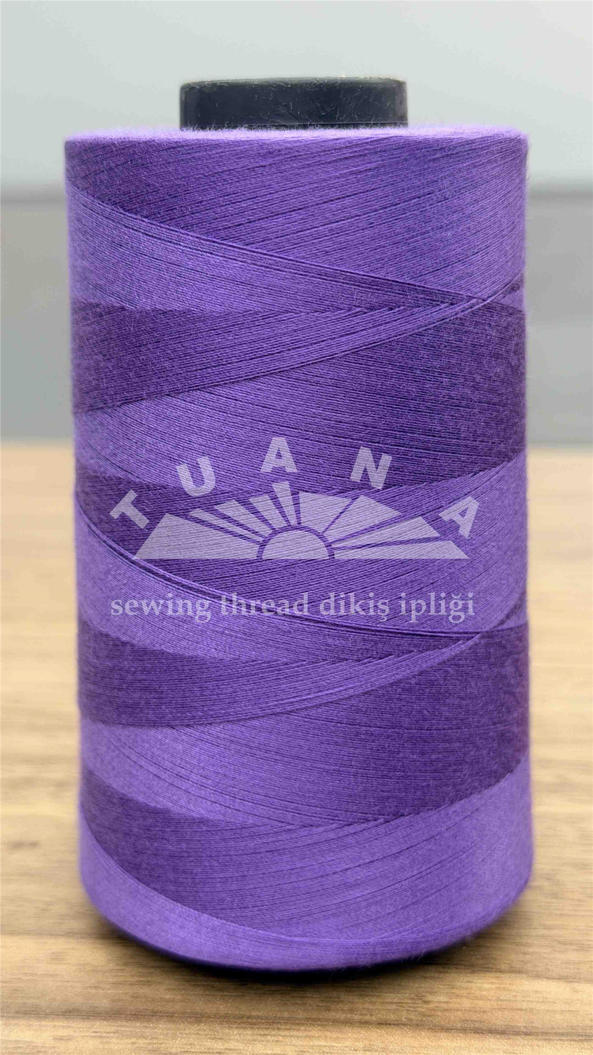 Tuana 120 Numara 946 Renkli Polyester Dikiş İpliği