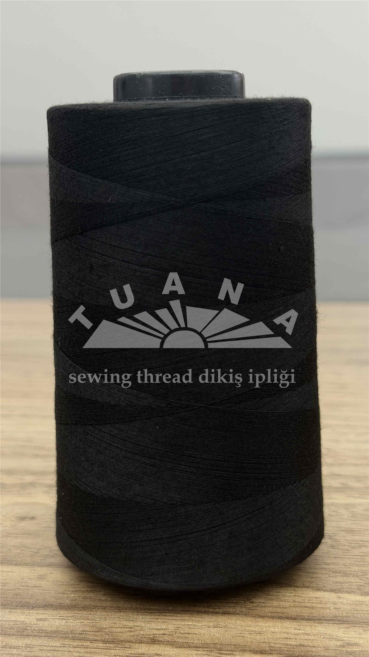 Tuana 120 Numara Siyah Renkli Polyester Dikiş İpliği
