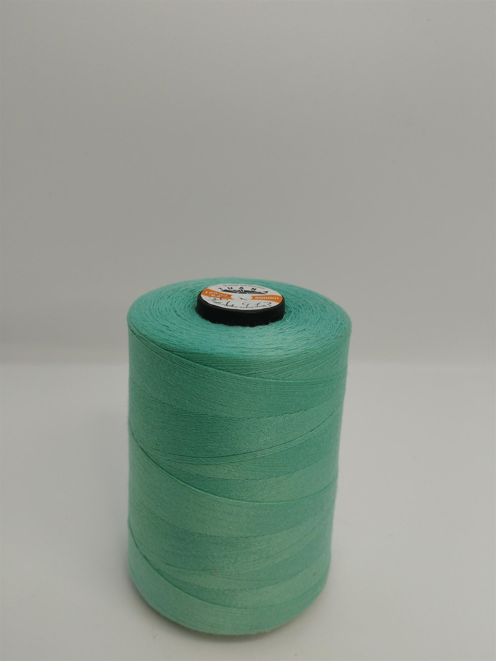 Tuana 50 Numara 4913 Renkli Polyester Dikiş İpliği