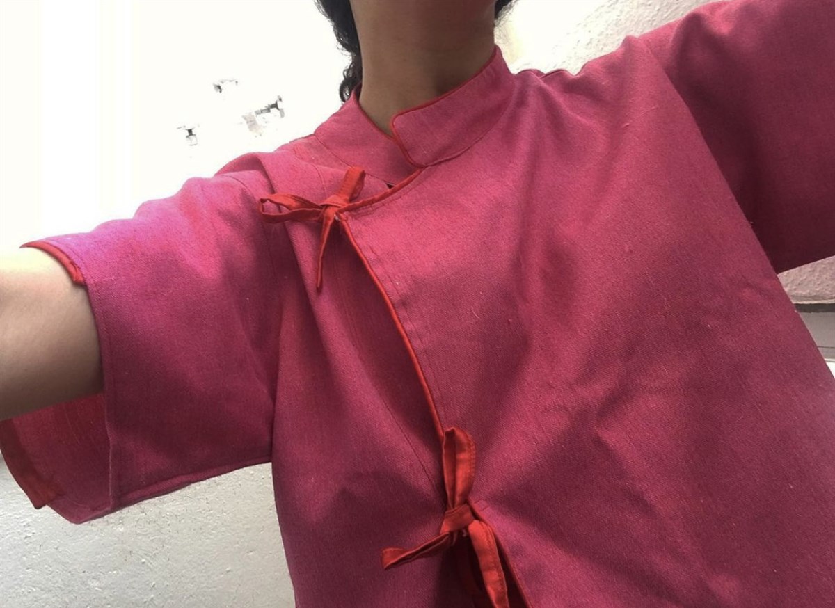 PEMBE KETEN KIRMIZI BİYELİ ÜST