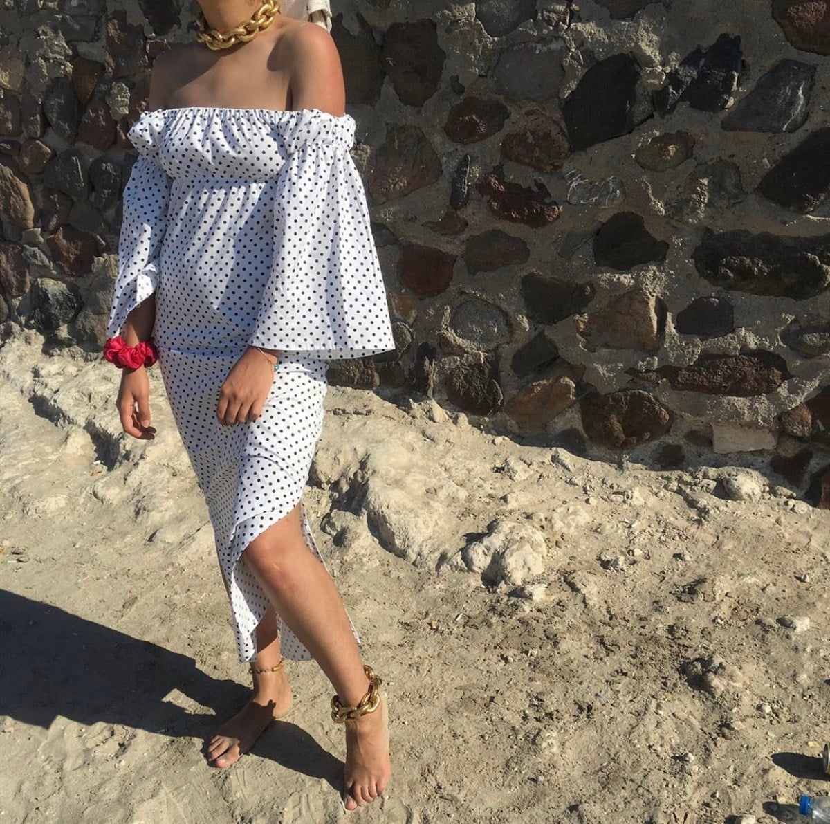 PUANTİYELİ ELBİSE