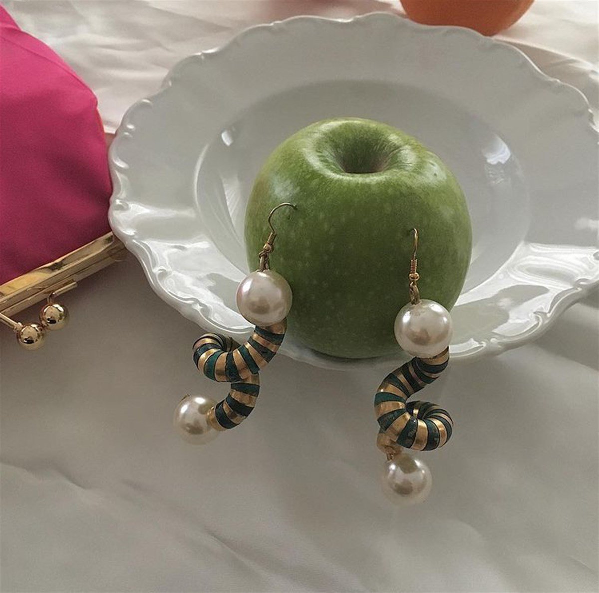 İNCİLİ YEŞİL KÜPE