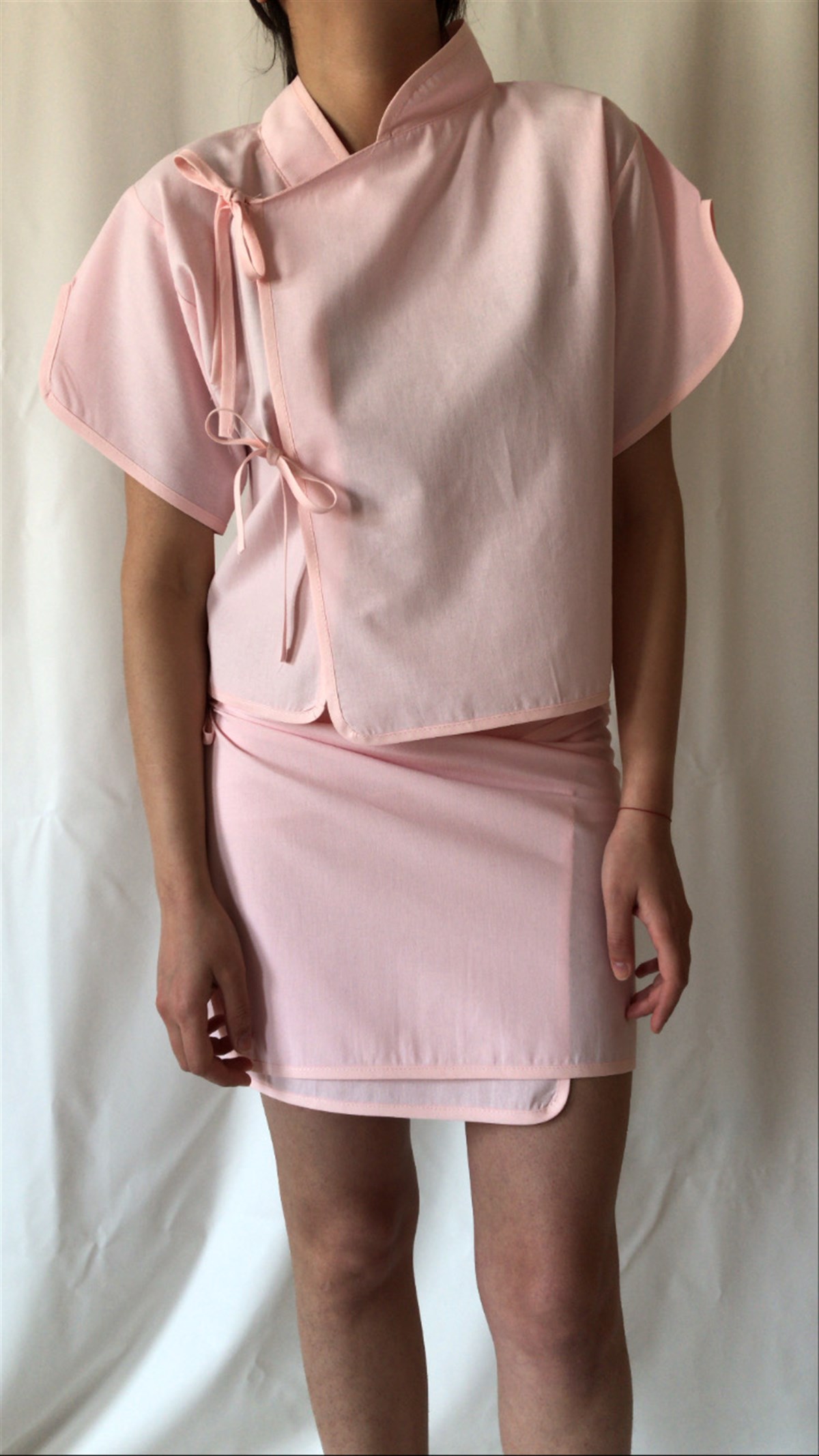 SOFT PEMBE KETEN MİNİ ETEK SUİT