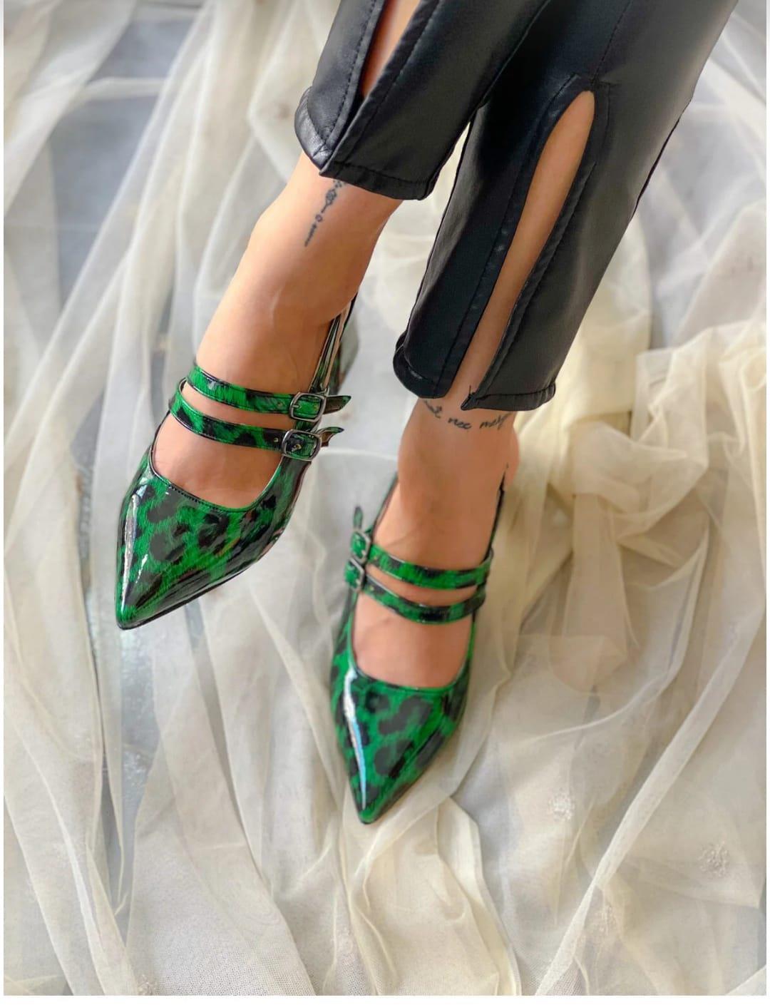 irmona CEYLİ YEŞİL LEOPAR 2 BANTLI TOPUKLU SANDALET