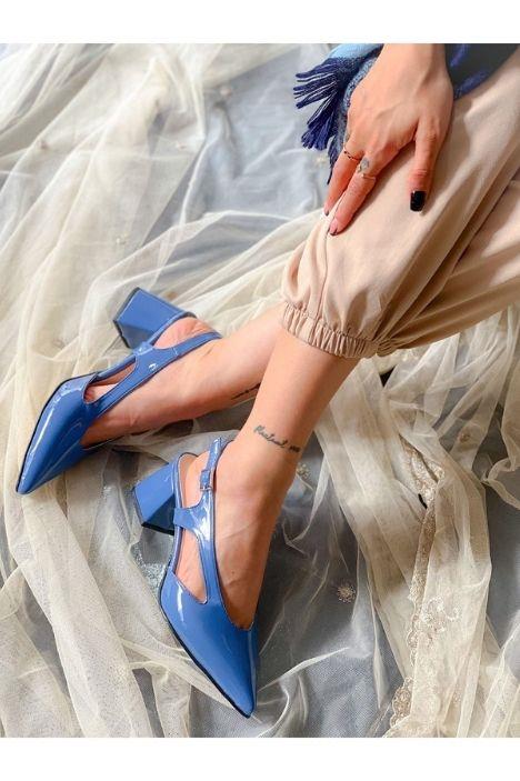 NISO MAVİ RUGAN TOPUKLU SANDALET