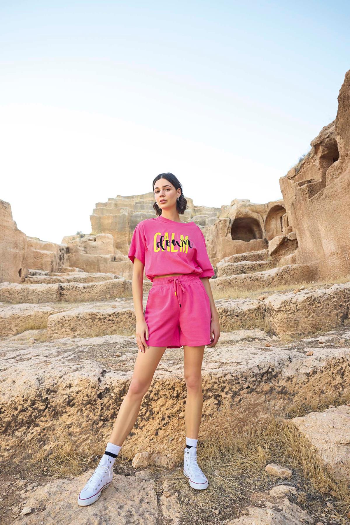 Kısa Kollu Calm Down 3lü Crop Alt Üst Takım