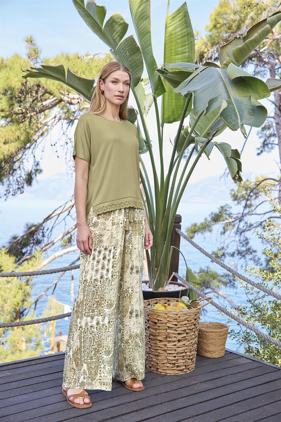 Dantelli Etnik Desenli Kısa Kollu Alt Üst Takım