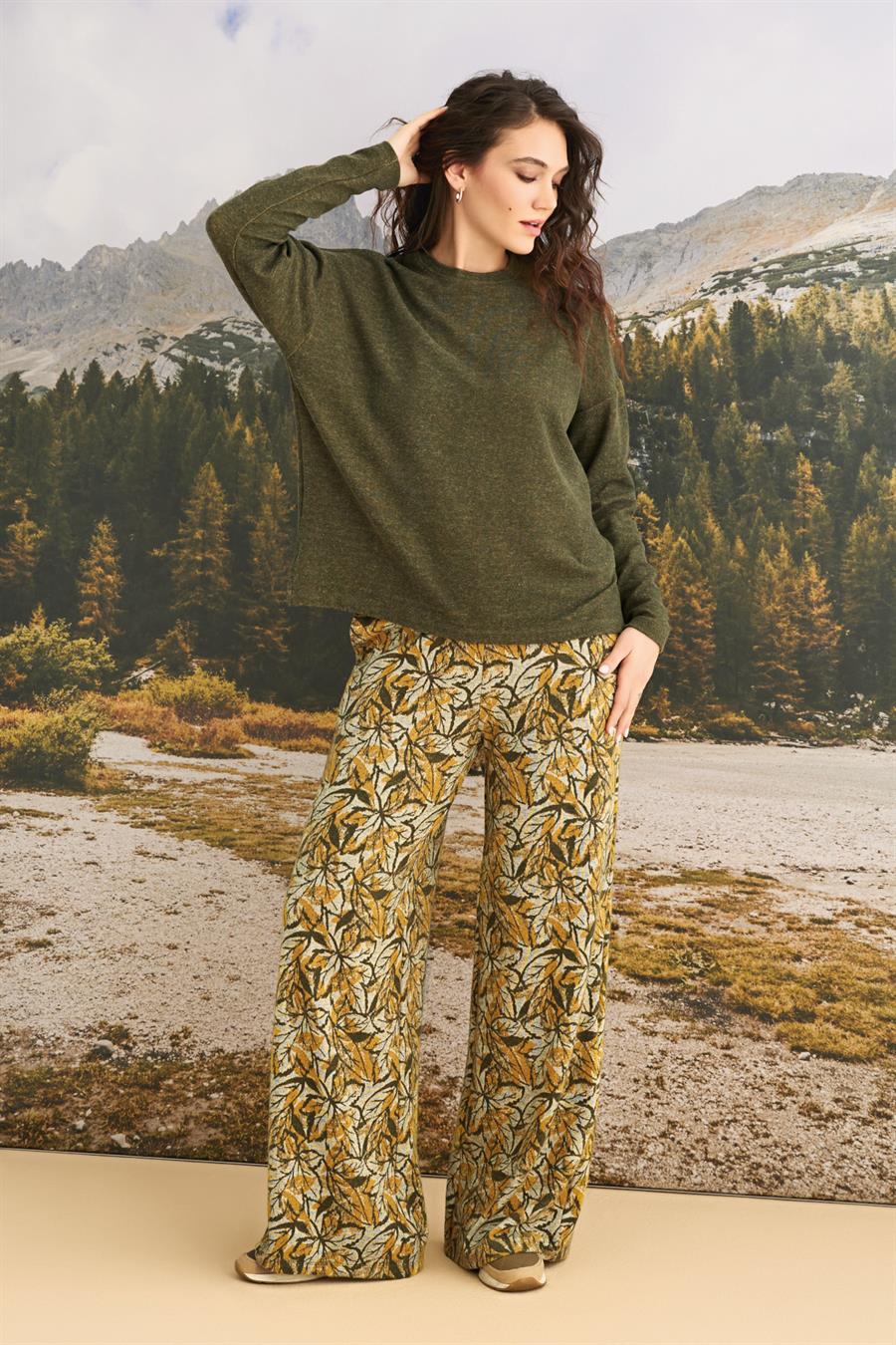 Yaprak Desenli Uzun Kollu Alt Üst Takım