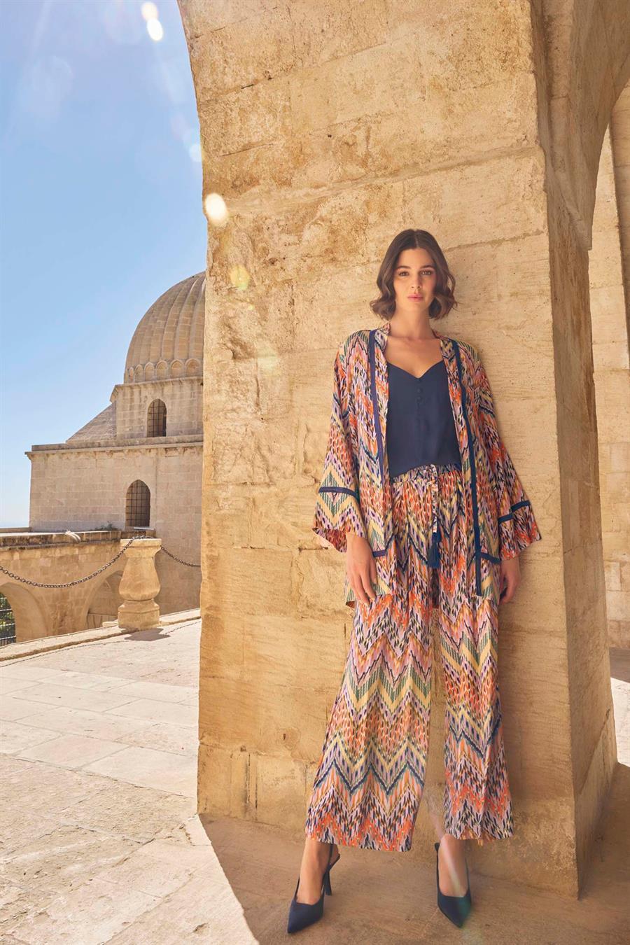 Etnik Desenli Sıfır Kol 3lü Alt Üst Takım