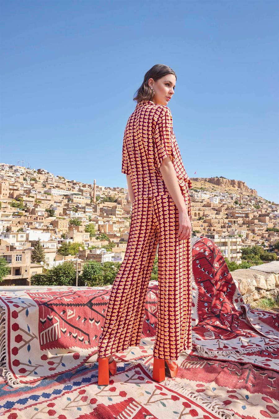 Etnik Desenli Saten Alt Üst Takım