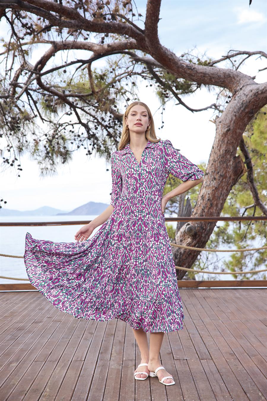 Desenli Truvakar Kollu Gömlek Yaka Elbise