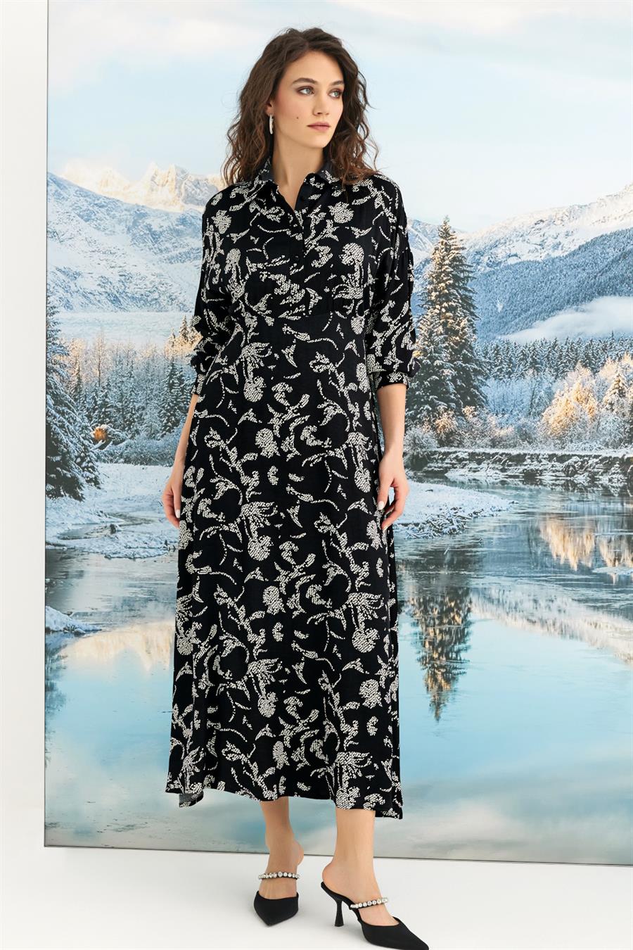Desenli Truvakar Kollu Saten Elbise