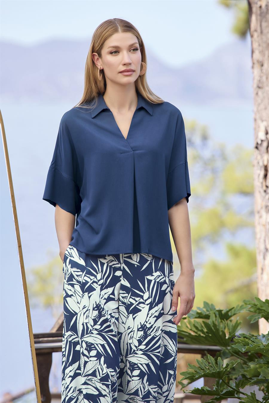 Yaprak Desenli Kısa Kollu Gömlek Yaka Alt Üst Takım