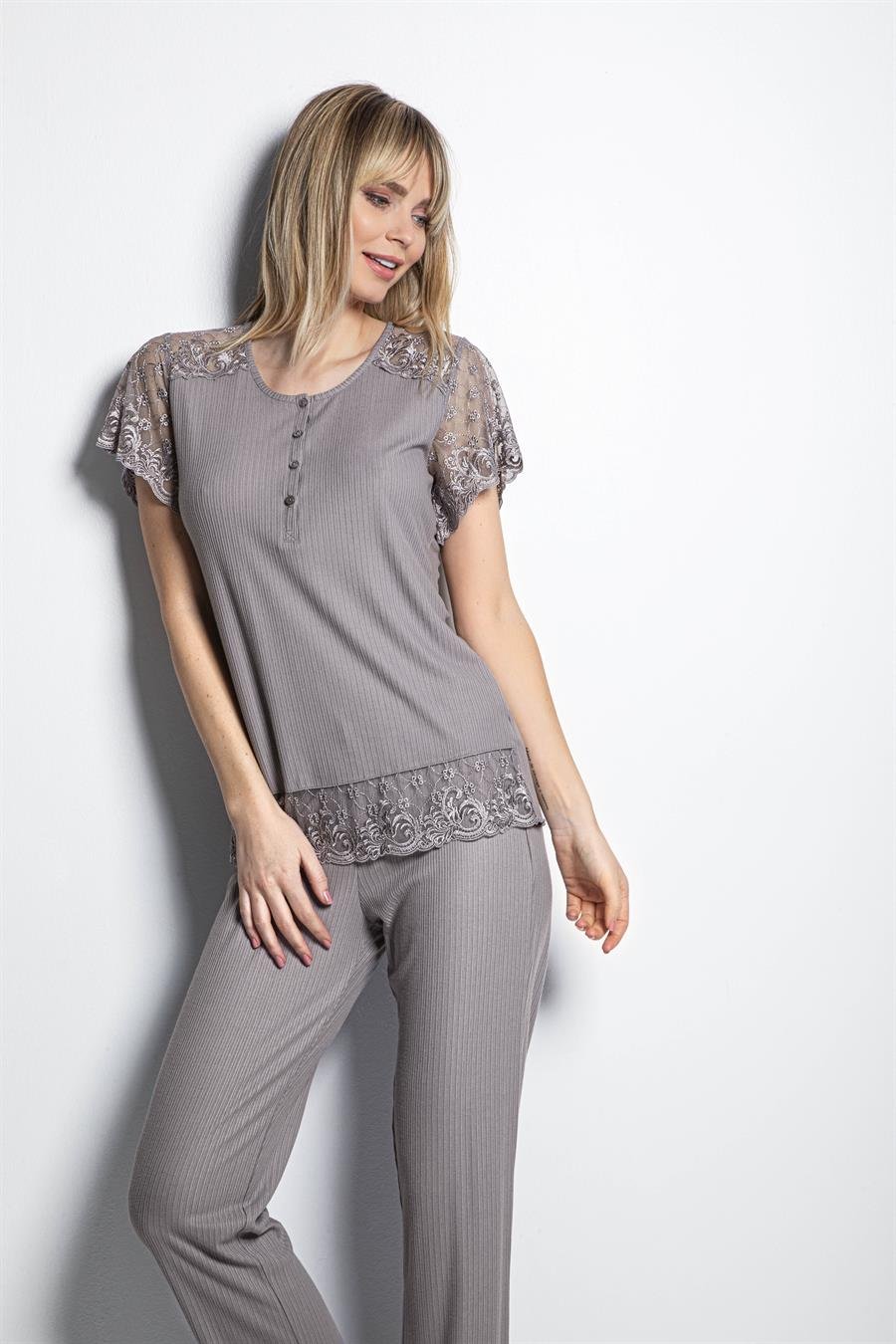 Önü Düğmeli Brode Dantelli Pijama Takımı