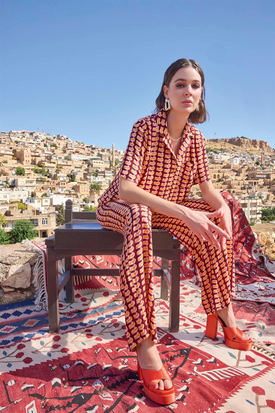 Etnik Desenli Saten Alt Üst Takım