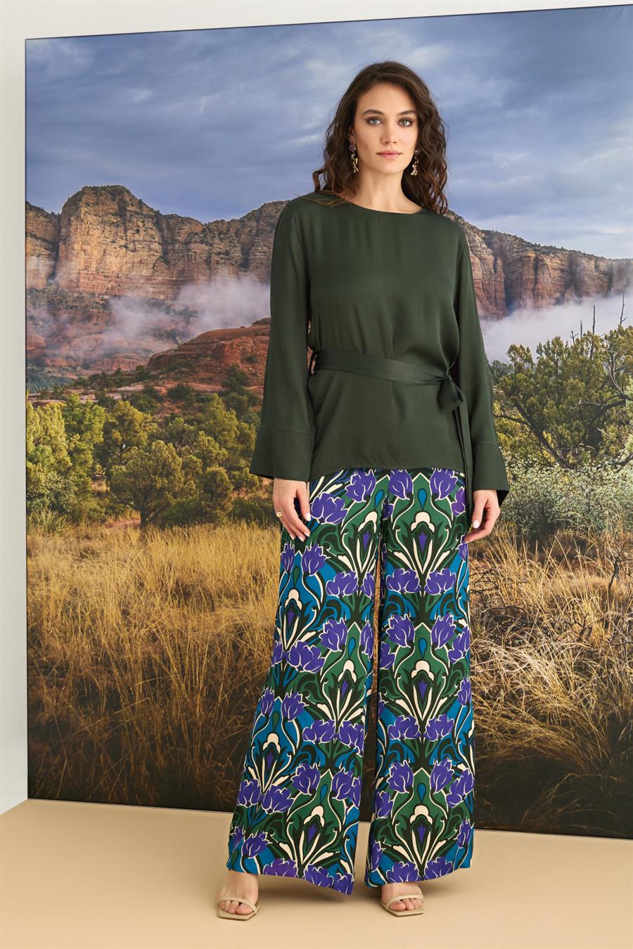 Çiçek Desenli Uzun Kollu Saten Alt Üst Takım