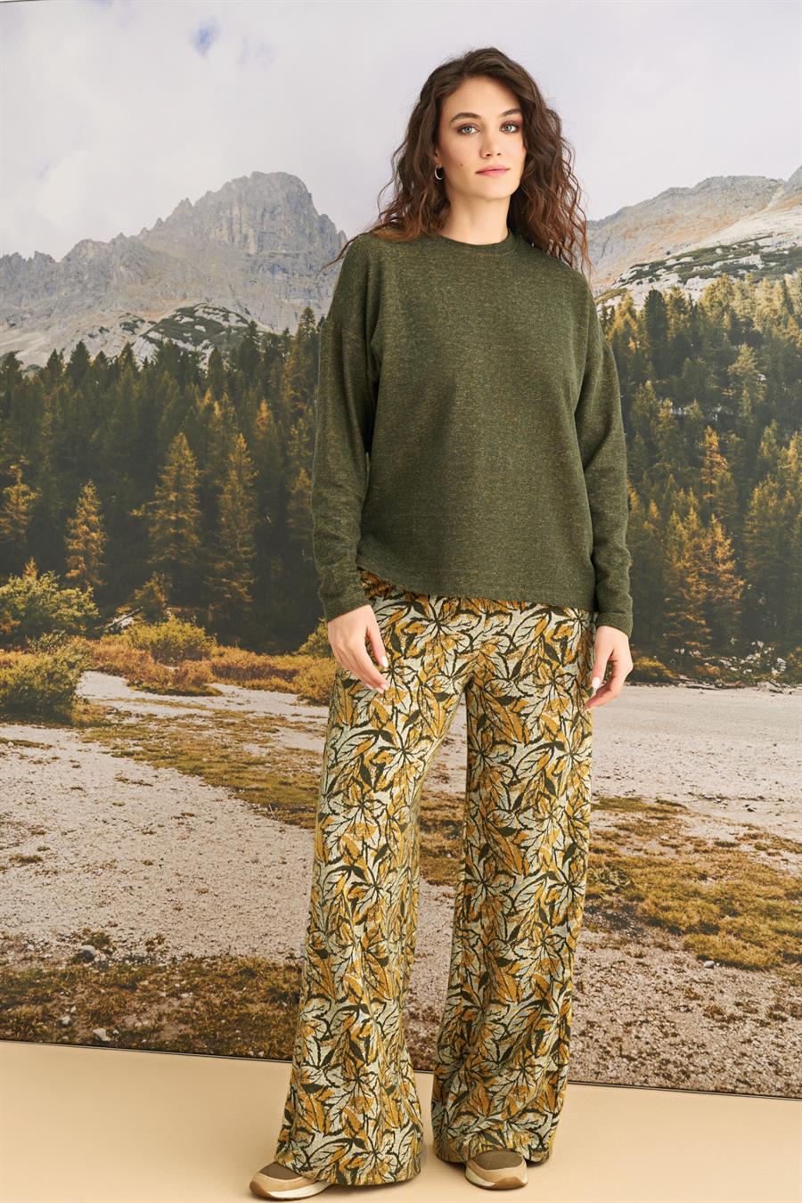 Yaprak Desenli Uzun Kollu Alt Üst Takım