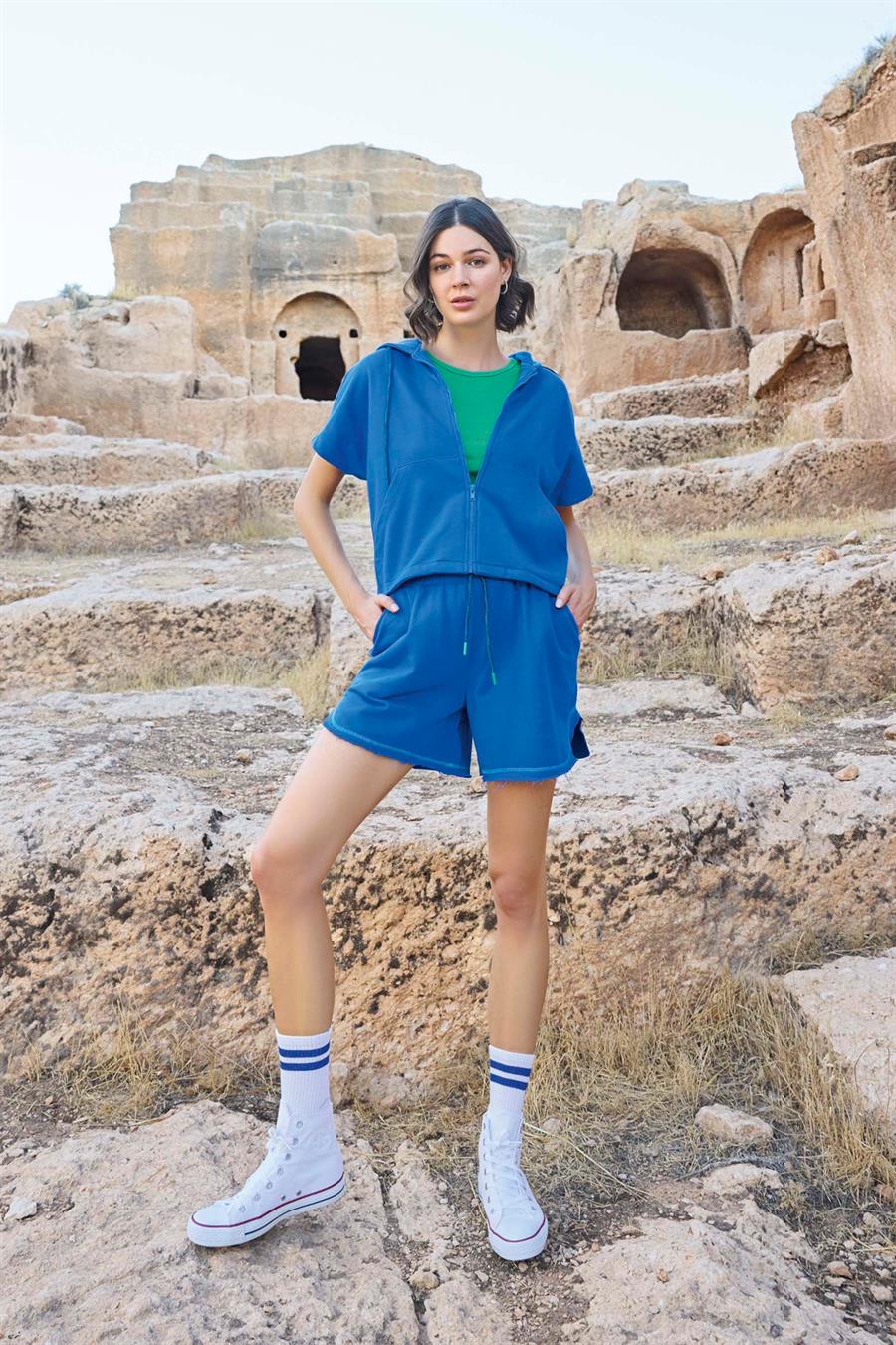 Kapüşonlu 3lü Crop Alt Üst Takım