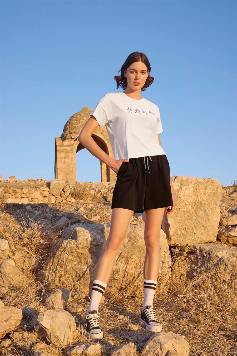 Kısa Kollu Baskılı Alt Üst Takım