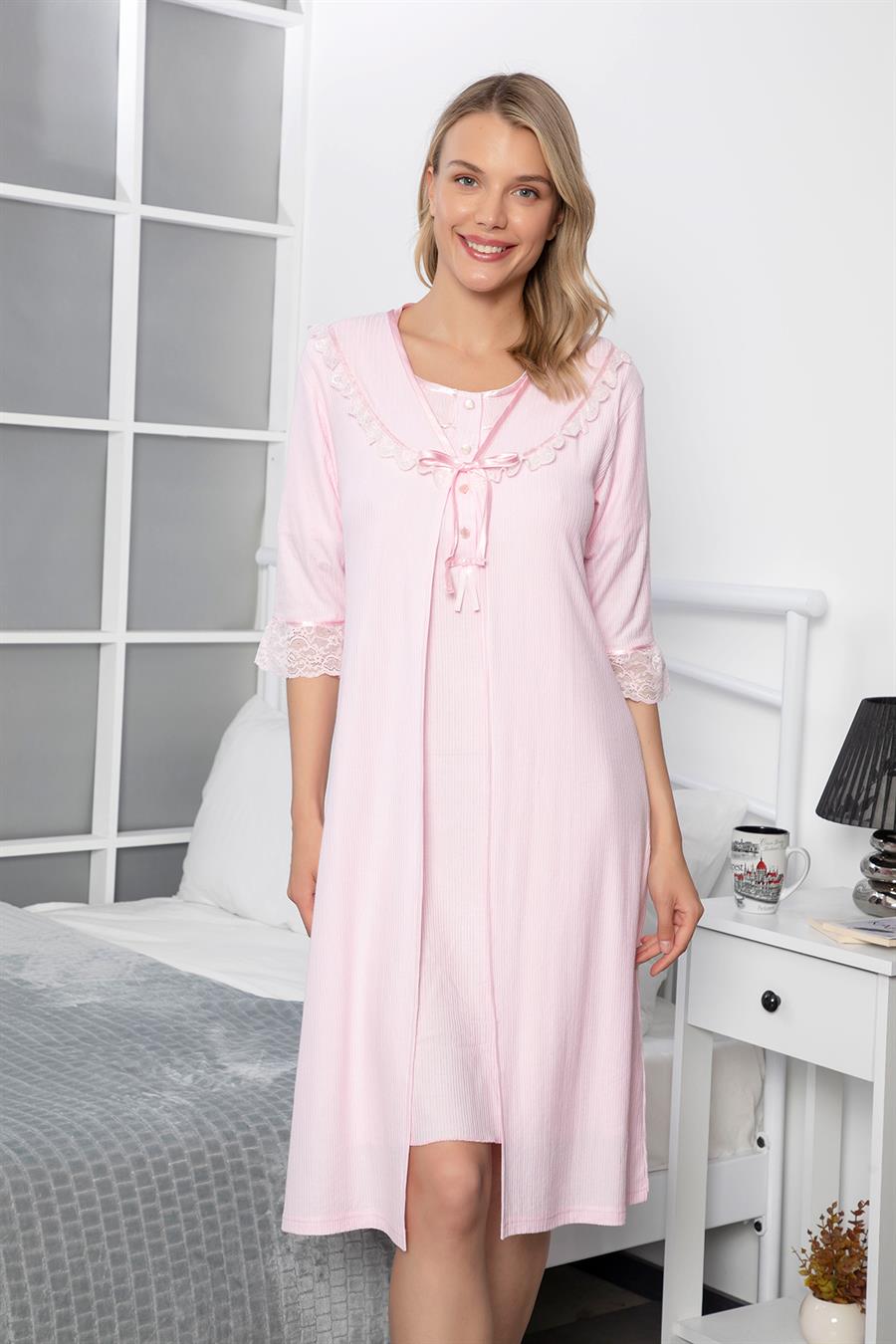 Yakası ve Kol Ucu Dantelli Kurdele Detaylı Tek Sabahlık