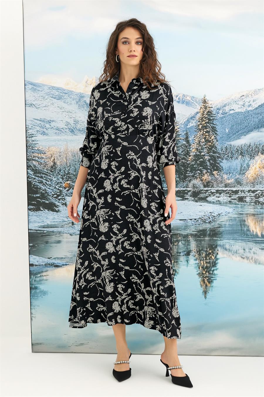 Desenli Truvakar Kollu Saten Elbise