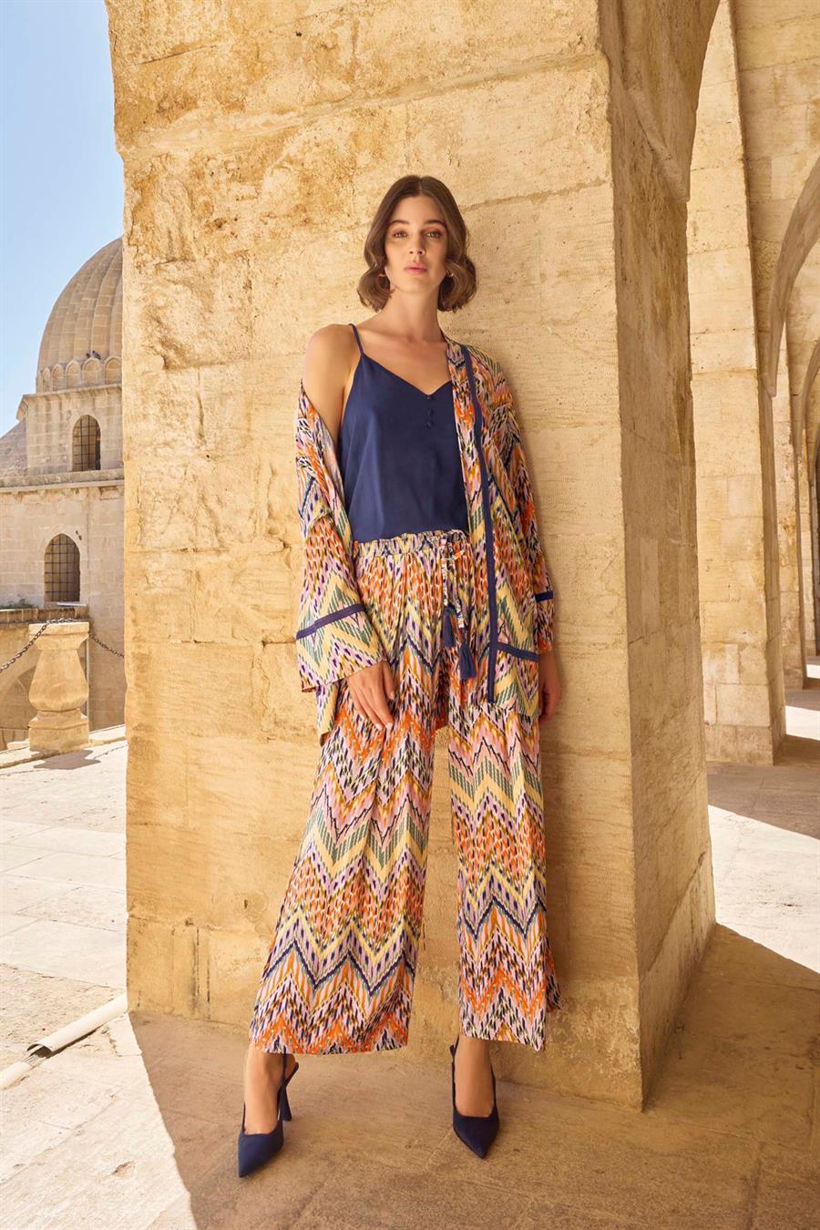 Etnik Desenli Sıfır Kol 3lü Alt Üst Takım