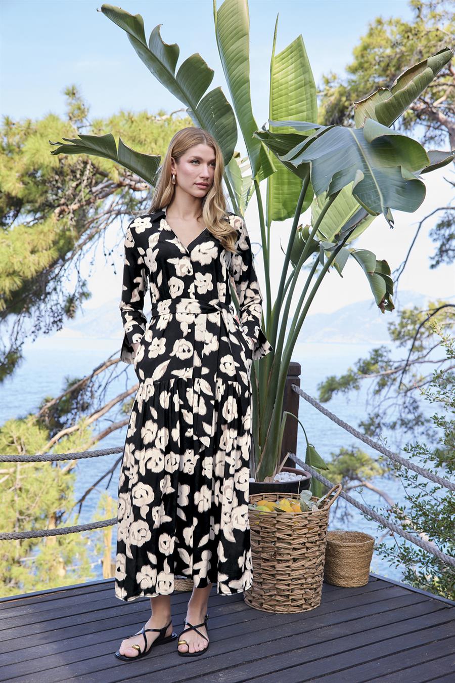 Desenli Önü Düğmeli Uzun Kollu Gömlek Yaka Elbise