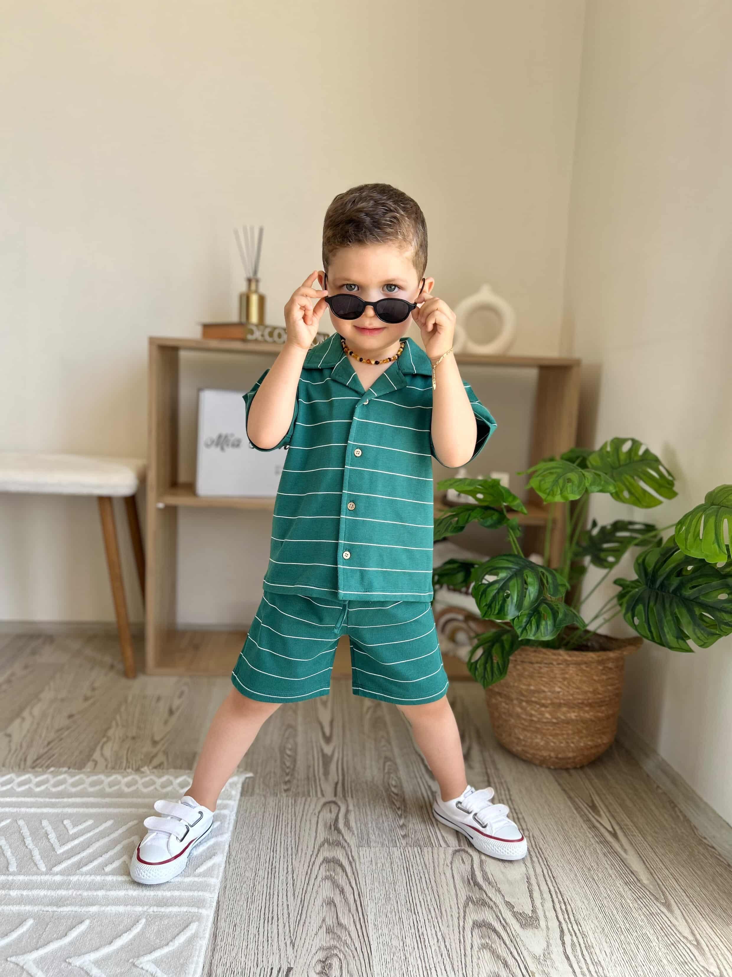 Çizgili Erkek Bebek T-shirt Şort Takım Yeşil