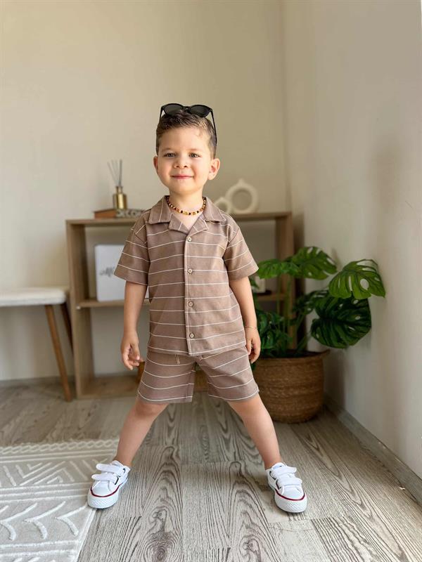 Çizgili Erkek Bebek T-shirt Şort Takım Kahverengi