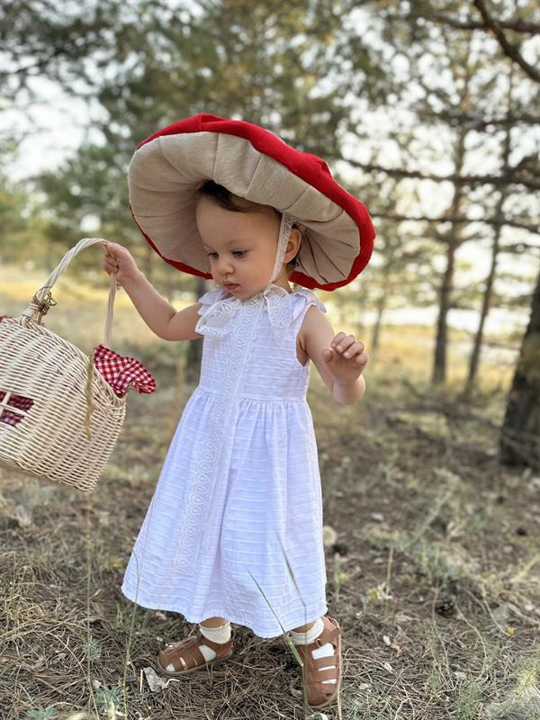 Kolları Fiyonk Detaylı Kız Bebek Elbise