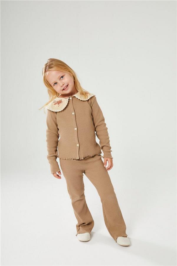 Yakası Nakışlı Fitilli Takım Bej